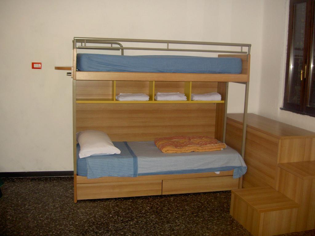 Casa Ale Bed and Breakfast Marghera Exterior foto